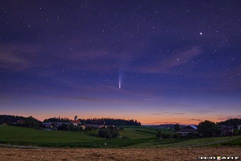 Gemeinde Reischach Landkreis Altötting Ecking Landschaft Neowise.jpg Deutschland AÖ